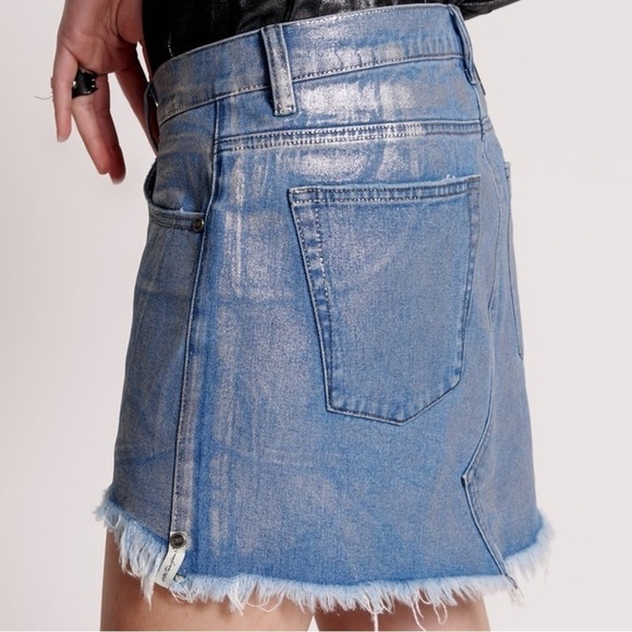 Free People X OneTeaspoon Blue Future Junkyard Mini Skirt 25 XS Shimmer Fray NEW - Picture 11 of 17
